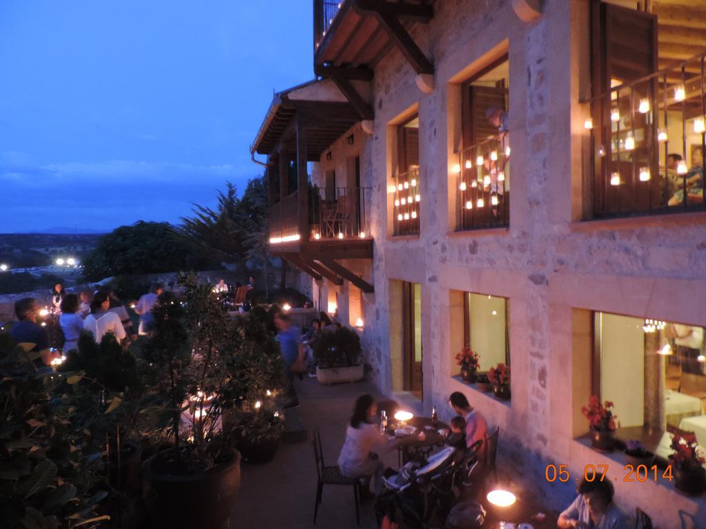 Hotel Hospederia de Santo Domingo Pedraza Exterior foto